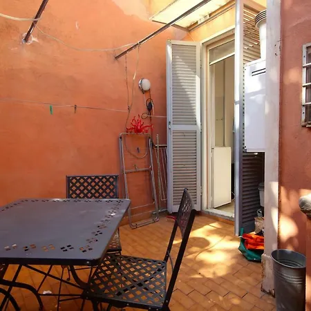 O Casa Fienaroli 2 ローマ